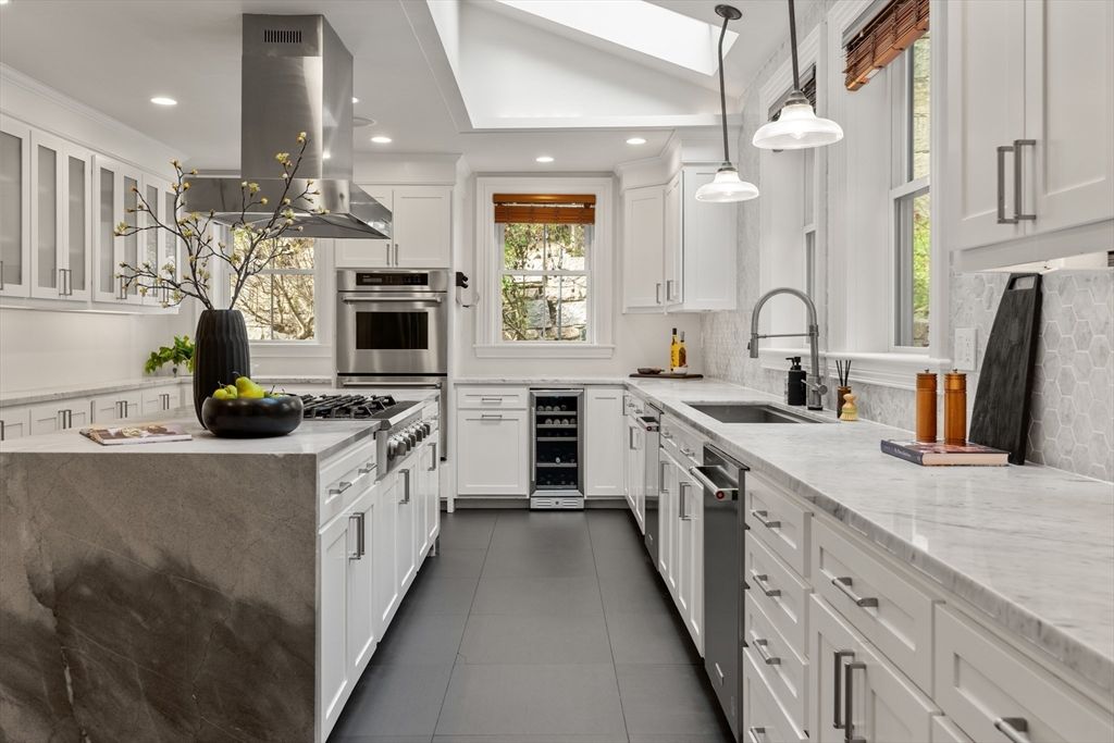 Interior, Kitchen, Pendant Lights, Recessed Lighting, Stainless Steel Appliances