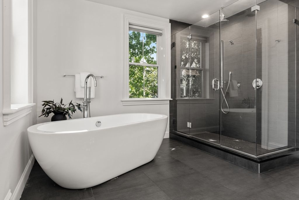 Bathroom, Free Standing Baths, Glass Shower, Interior, Recessed Lighting