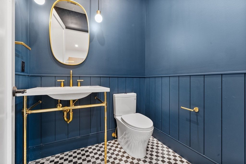 Bathroom, Interior, Pendant Lights