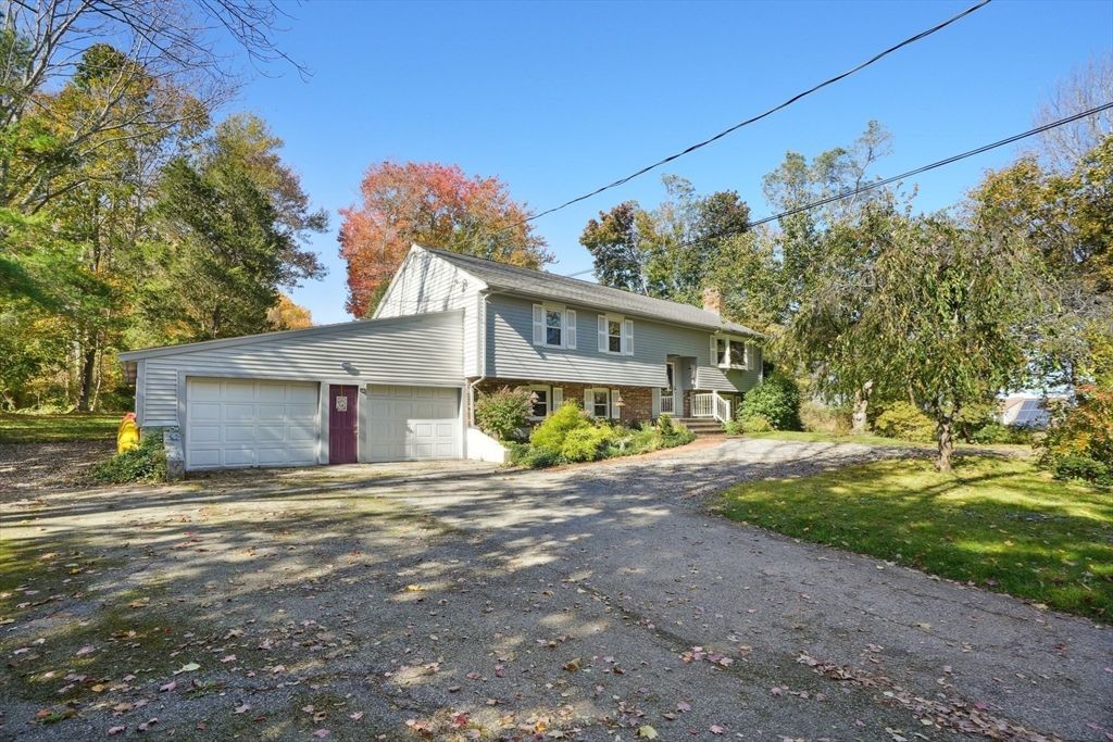 Attached, Backyard, Exterior, Facade, Raised Ranch