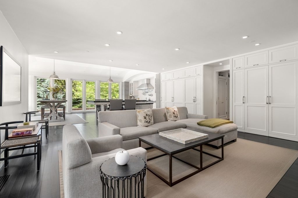 Dining room, Interior, Kitchen, Living room, Pendant Lights, Recessed Lighting, Wood Texture Flooring