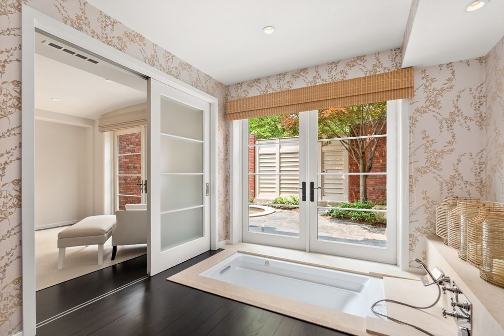 Bathroom, Interior, Recessed Lighting, Wood Texture Flooring