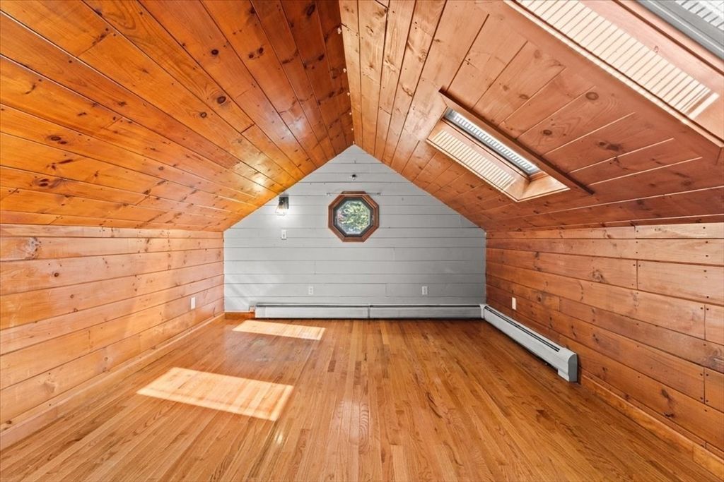 Empty room, Interior, Wooden Ceilings, Wood Texture Flooring, Wooden Walls