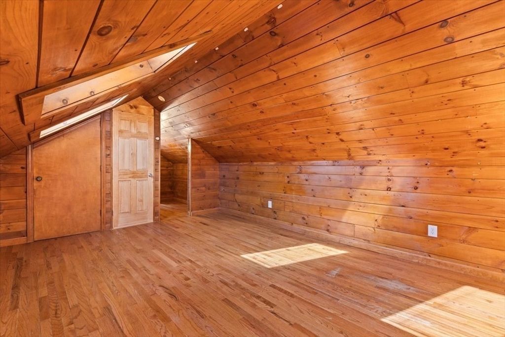 Empty room, Interior, Wooden Beams, Wooden Ceilings, Wood Texture Flooring, Wooden Walls