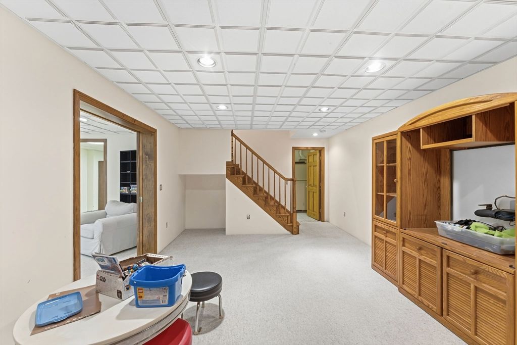 Interior, Recessed Lighting