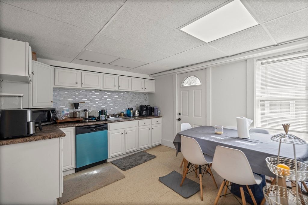 Dining room, Interior, Kitchen