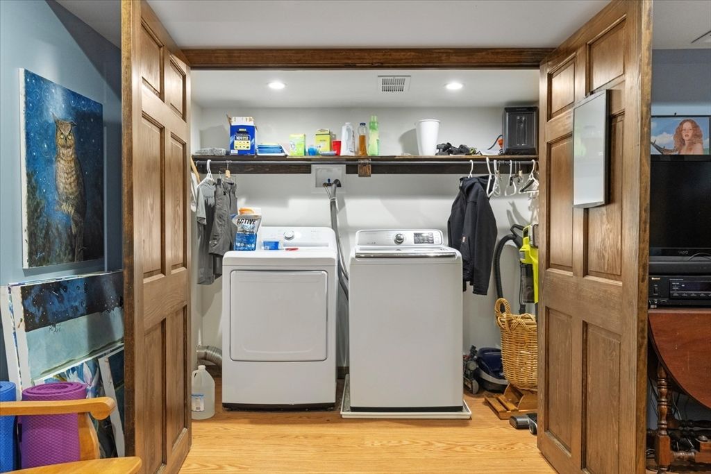 Interior, Recessed Lighting, Utility Closets, Washer, Wood Texture Flooring