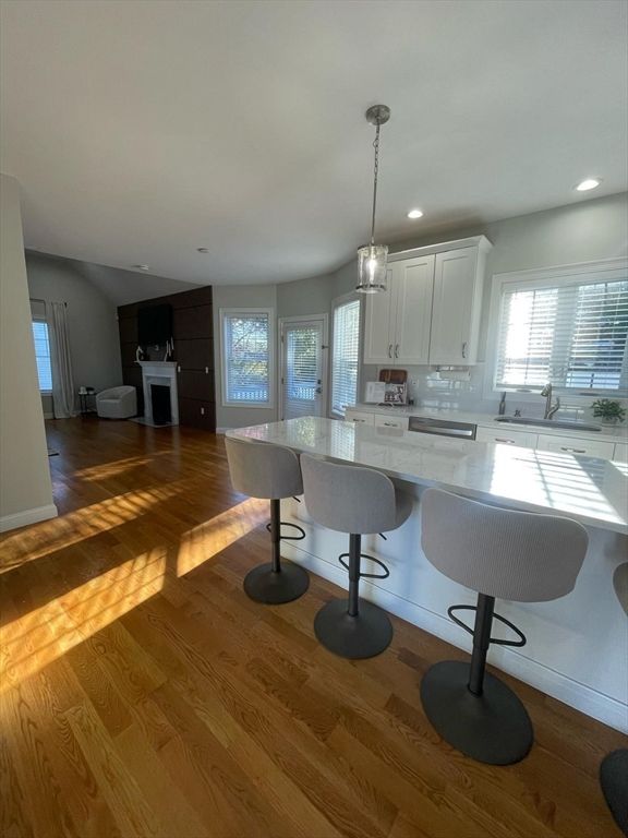 Interior, Kitchen, Pendant Lights, Recessed Lighting, Wood Texture Flooring