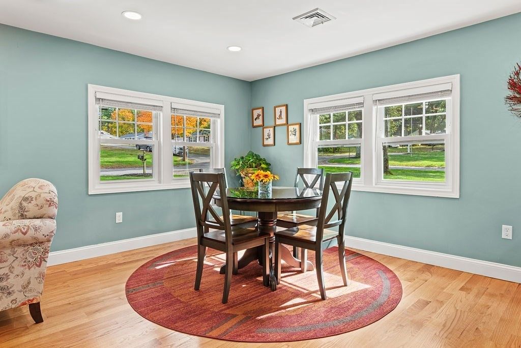 Dining room, Interior, Recessed Lighting, Wood Texture Flooring