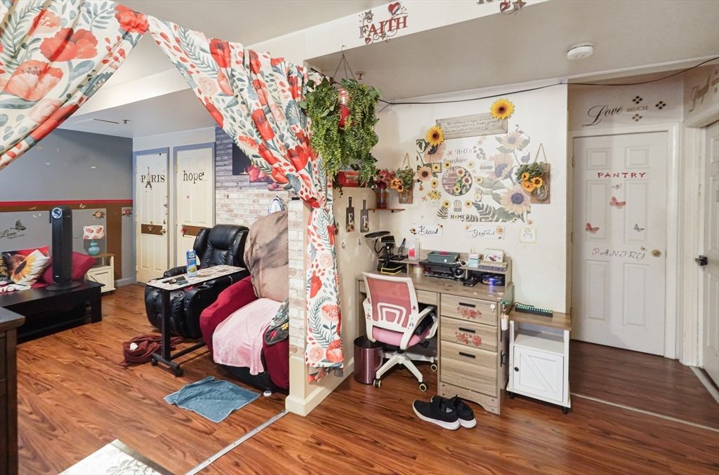 Home Office, Interior, Wood Texture Flooring