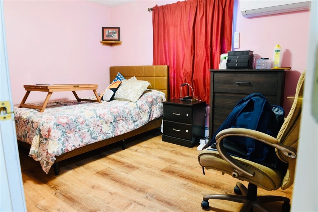 Bedroom, Home Office, Interior, Wood Texture Flooring