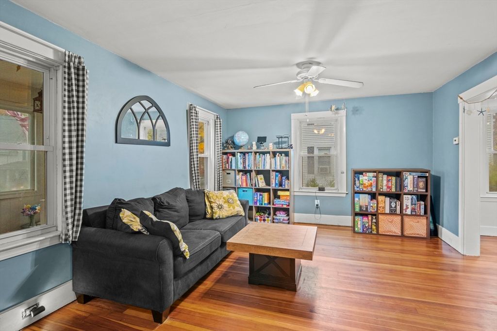 Interior, Living room, Wood Texture Flooring
