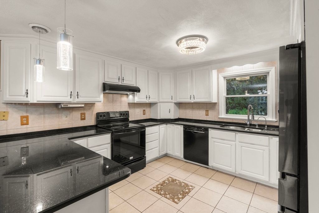 Interior, Kitchen, Pendant Lights