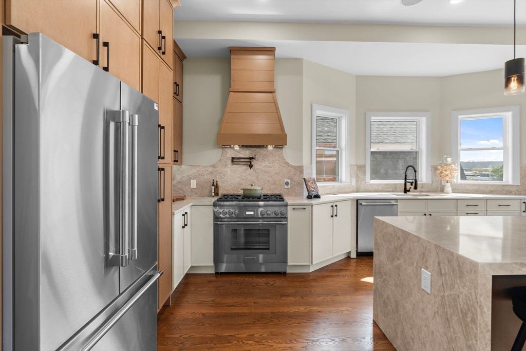 Interior, Kitchen, Pendant Lights, Stainless Steel Appliances, Wood Texture Flooring