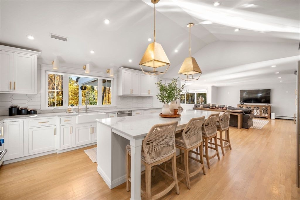 Interior, Kitchen, Pendant Lights, Recessed Lighting, Wood Texture Flooring