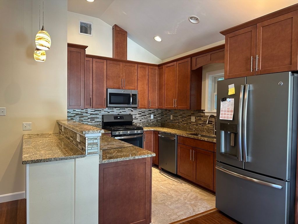 Interior, Kitchen, Pendant Lights, Recessed Lighting, Wood Texture Flooring