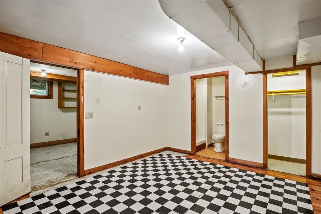 Bathroom, Empty room, Interior