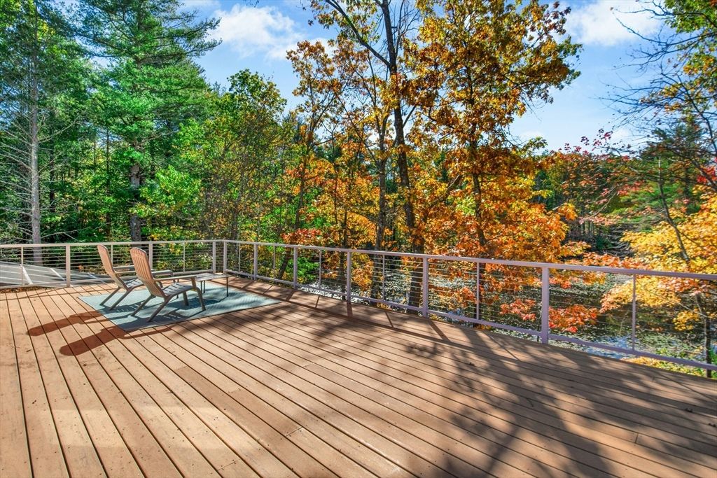 Exterior, Wood Texture Flooring