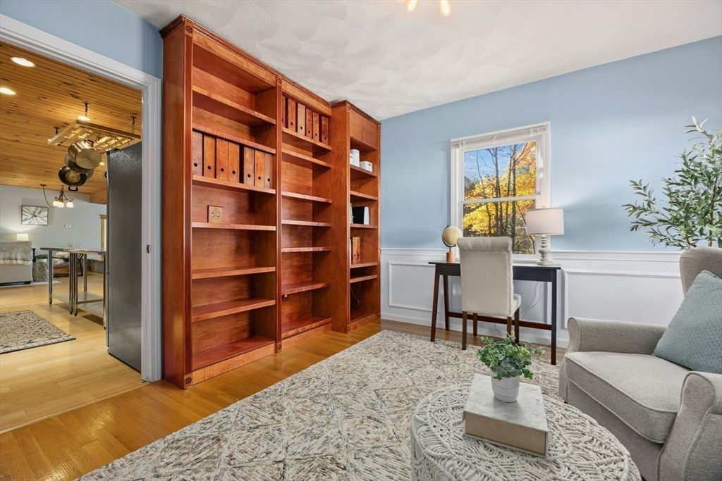Chandelier, Home Office, Interior, Recessed Lighting, Wood Texture Flooring