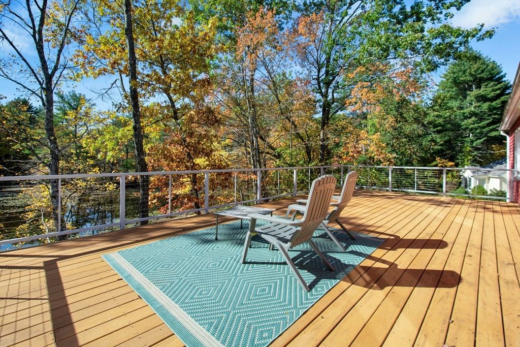 Exterior, Wood Texture Flooring