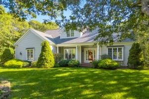 Backyard, Exterior, Facade, Ranch