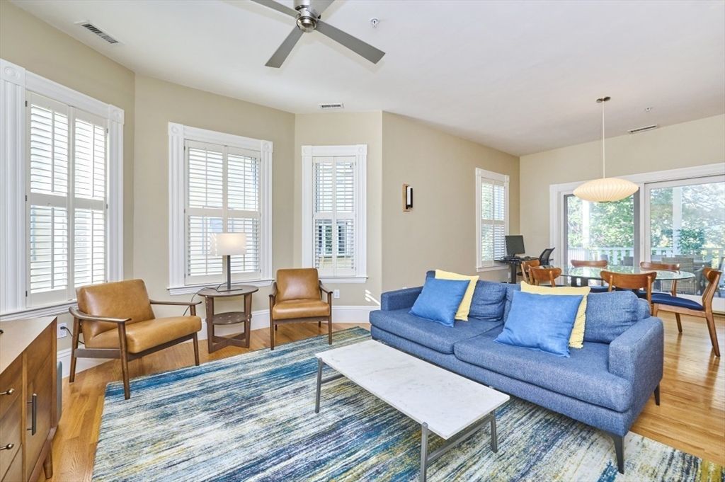 Dining room, Interior, Living room, Pendant Lights, Wood Texture Flooring