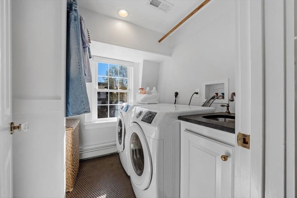 Interior, Recessed Lighting, Washer