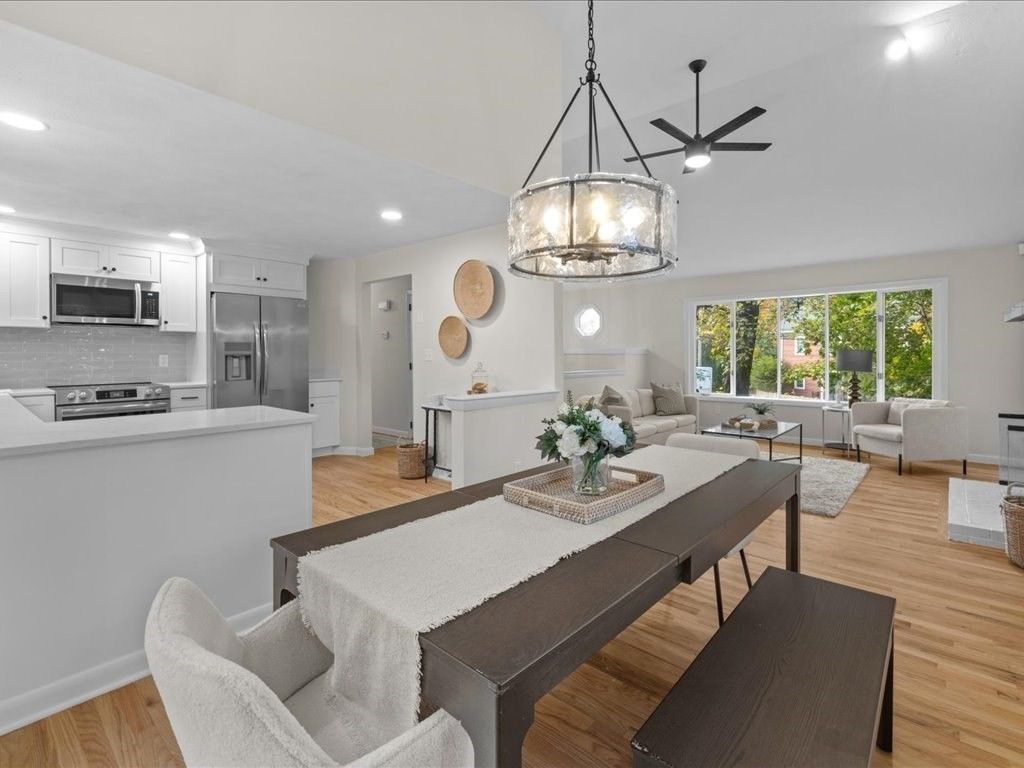 Interior, Kitchen, Living room, Pendant Lights, Recessed Lighting, Stainless Steel Appliances, Wood Texture Flooring