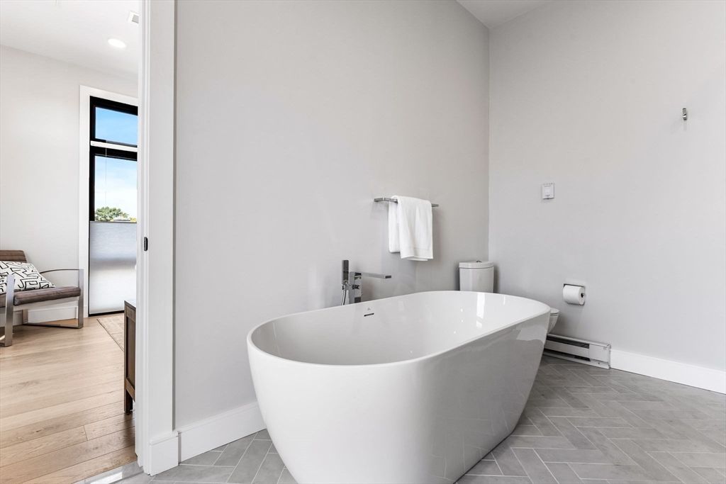 Bathroom, Free Standing Baths, Interior, Recessed Lighting, Wood Texture Flooring