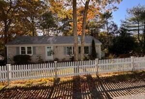 Exterior, Facade, Cape Cod