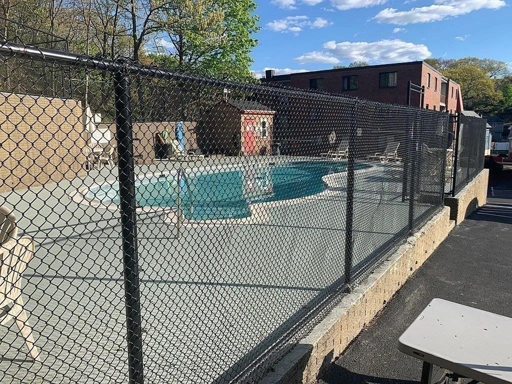 Exterior, Tennis Courts