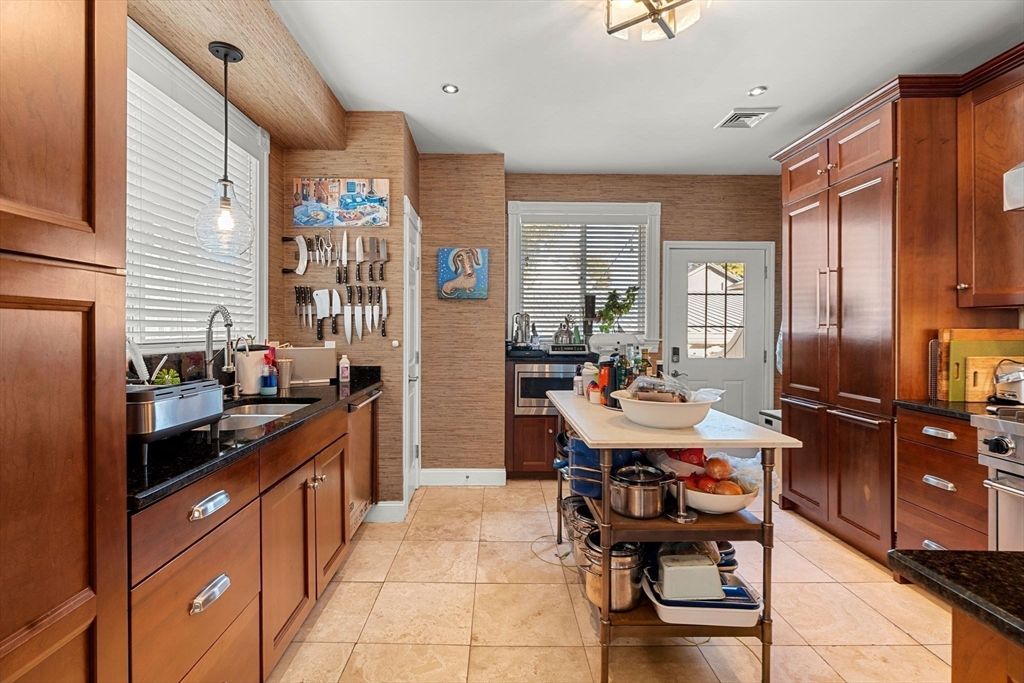 Interior, Kitchen, Pendant Lights, Recessed Lighting, Stainless Steel Appliances