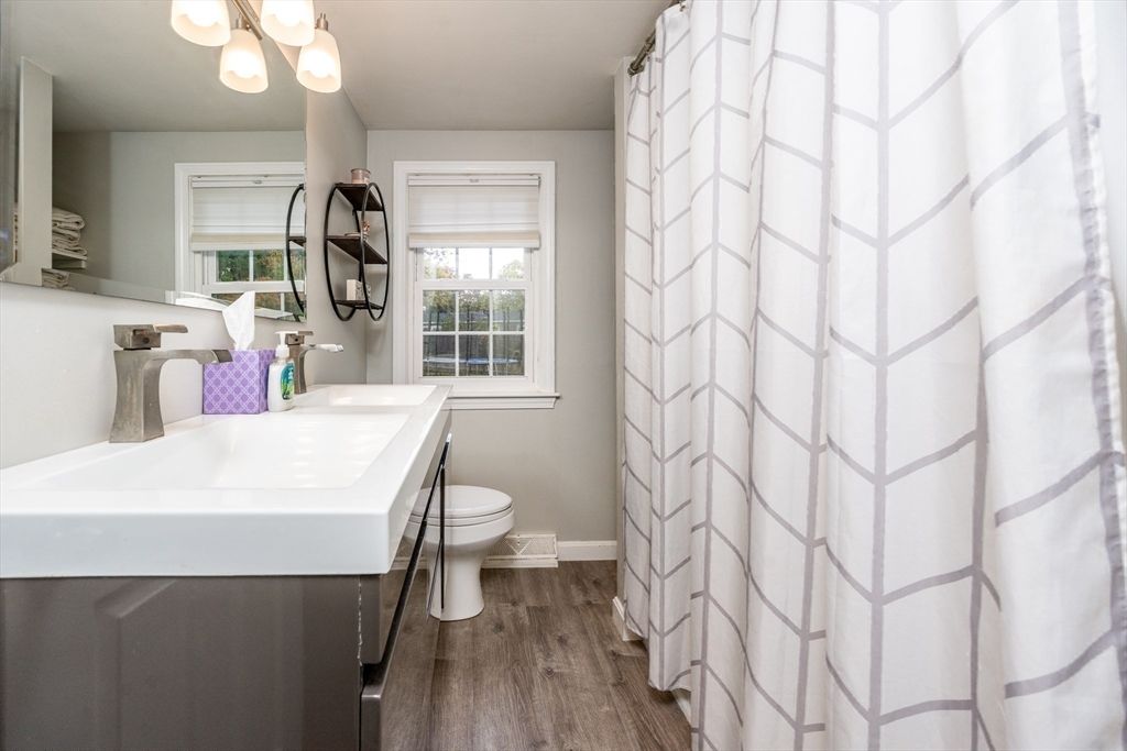 Bathroom, Interior, Wood Texture Flooring
