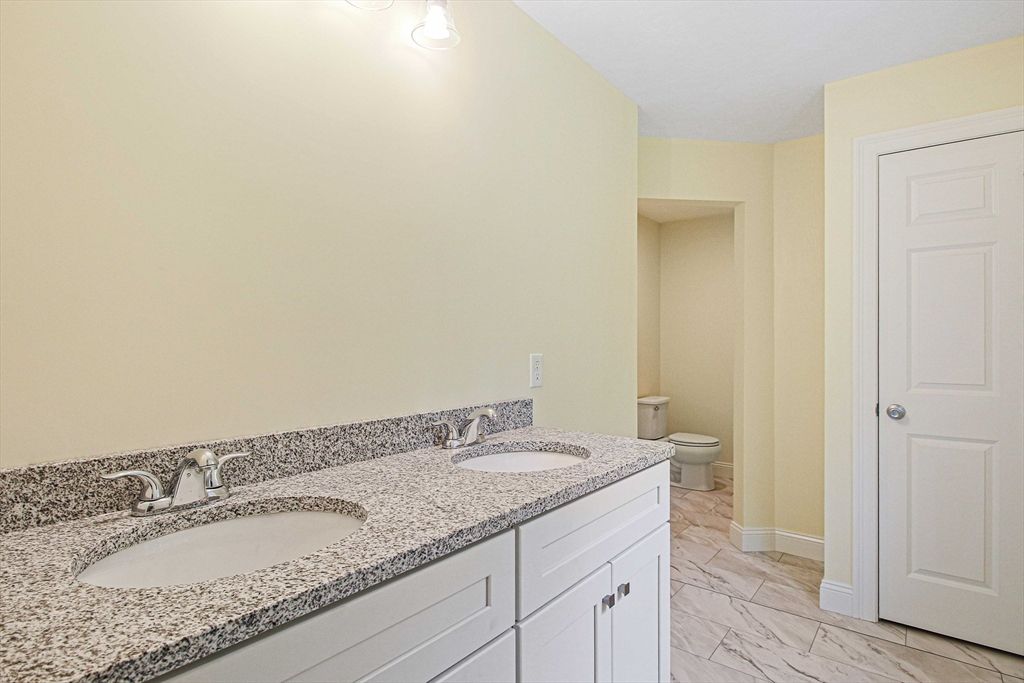 Bathroom, Dual Sink Vanities, Interior, Marble