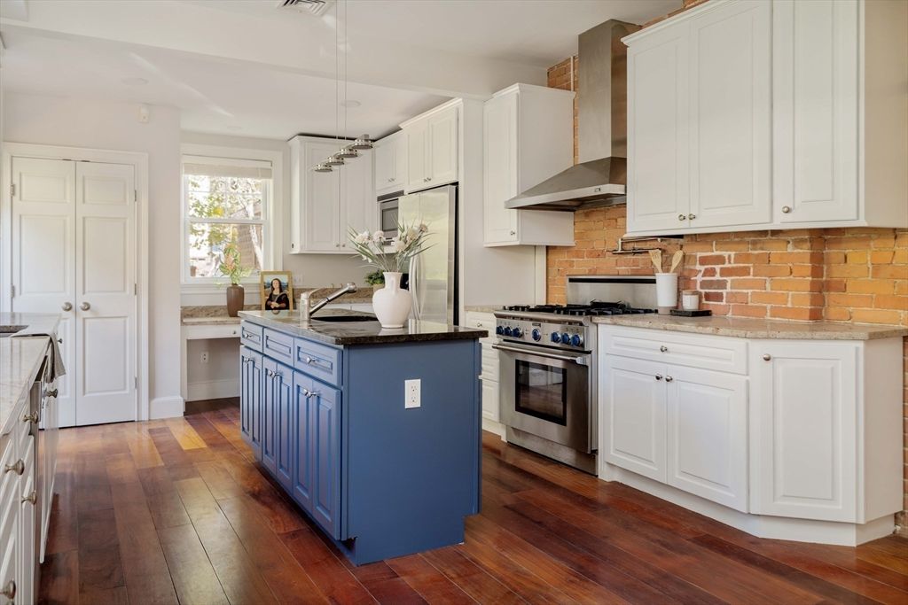 Interior, Kitchen, Pendant Lights, Stainless Steel Appliances, Wood Texture Flooring