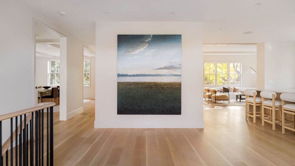 Interior, Living room, Recessed Lighting, Water, Wood Texture Flooring