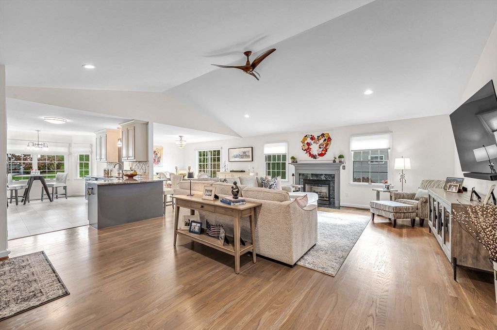 Dining room, Fireplace, Interior, Living room, Pendant Lights, Recessed Lighting, Wood Texture Flooring