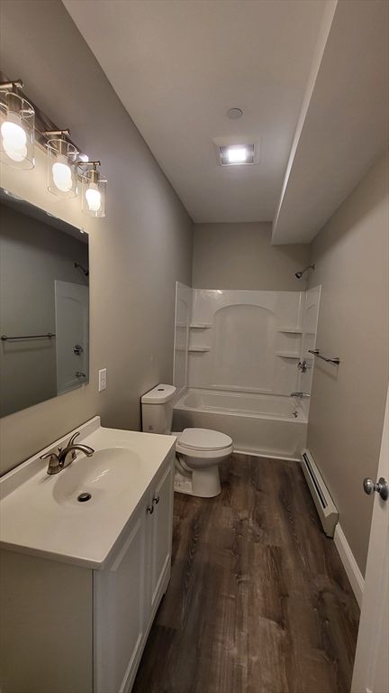 Bathroom, Dual Sink Vanities, Interior, Wood Texture Flooring