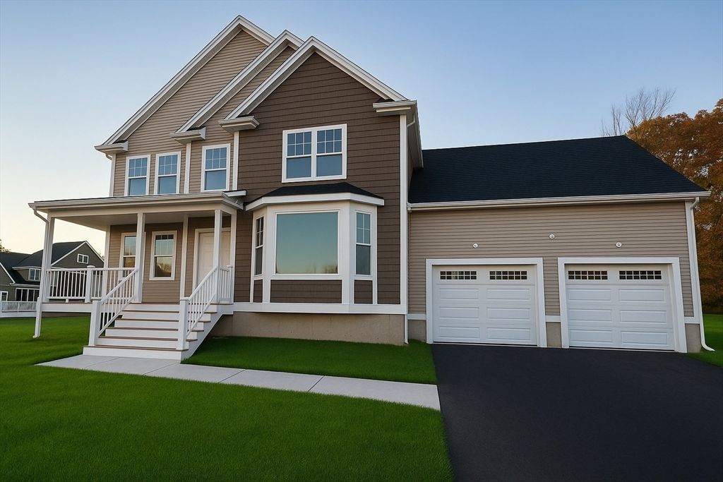 Attached, Exterior, Facade, American Craftsman