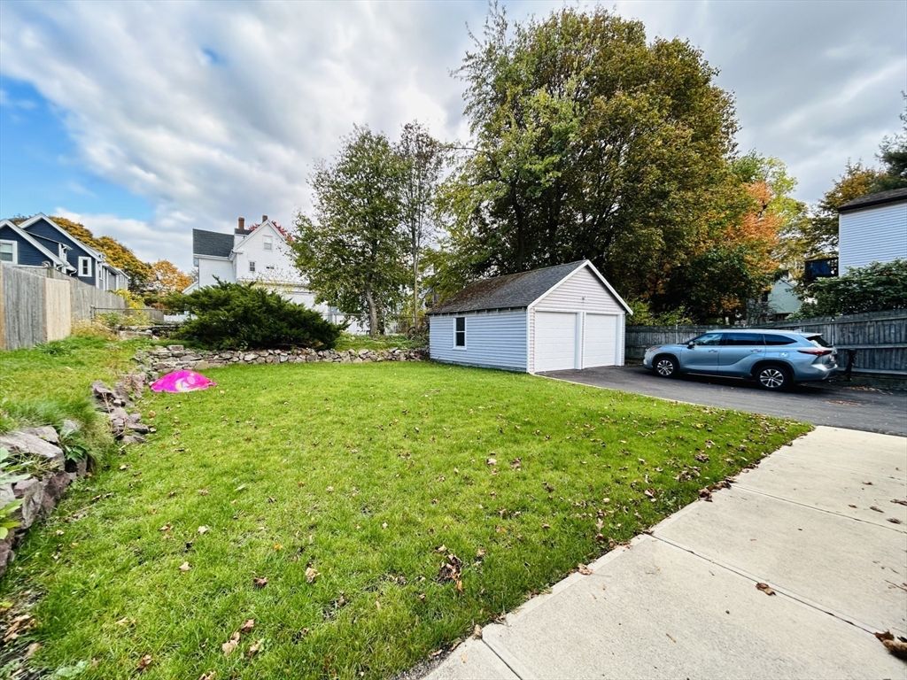 Backyard, Detached Garage, Exterior