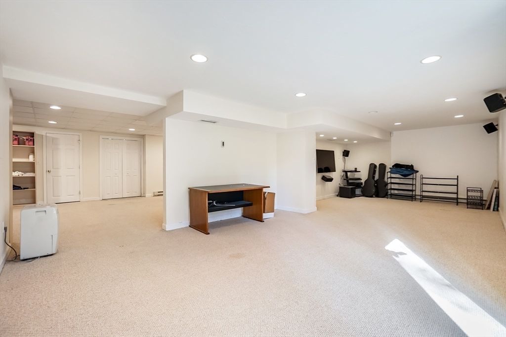 Interior, Recessed Lighting