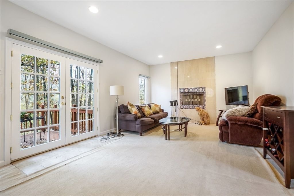 Fireplace, Interior, Living room, Recessed Lighting