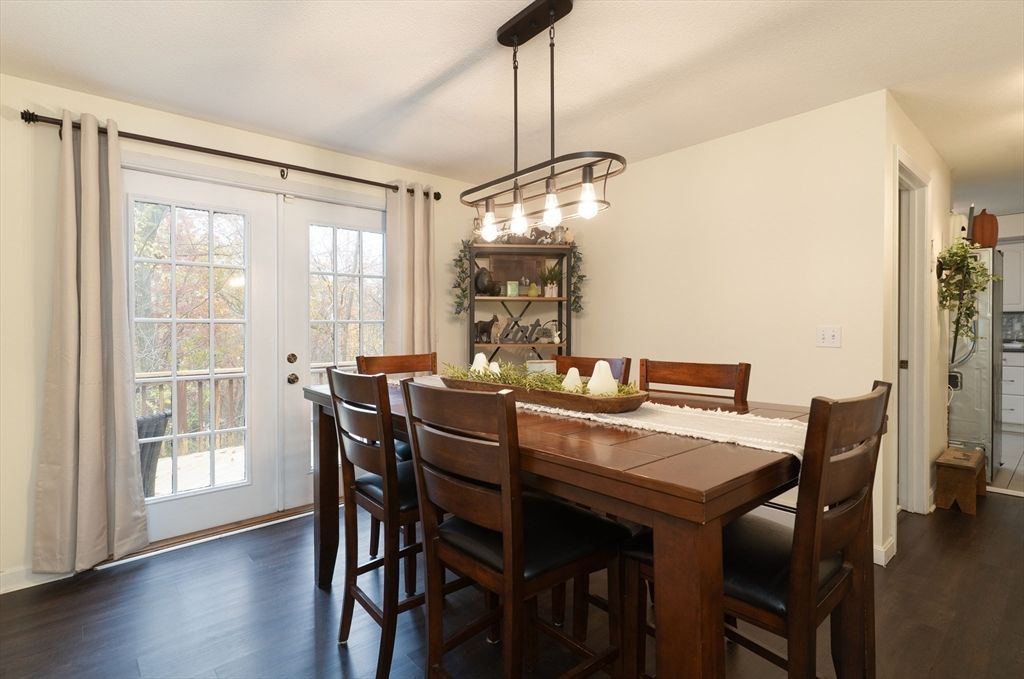 Dining room, Interior, Pendant Lights, Wood Texture Flooring