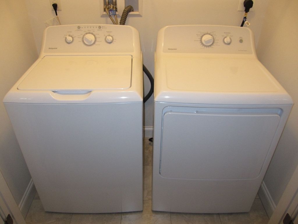 Interior, Utility Closets, Washer