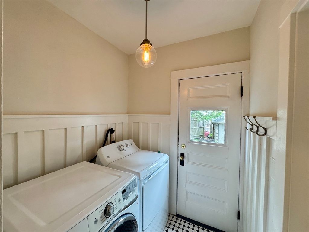 Interior, Pendant Lights, Washer