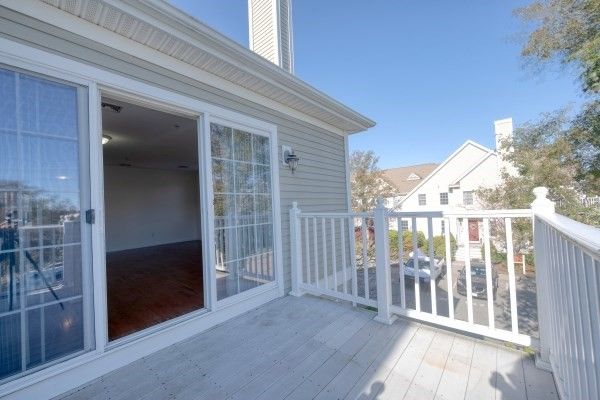 Exterior, Wood Texture Flooring