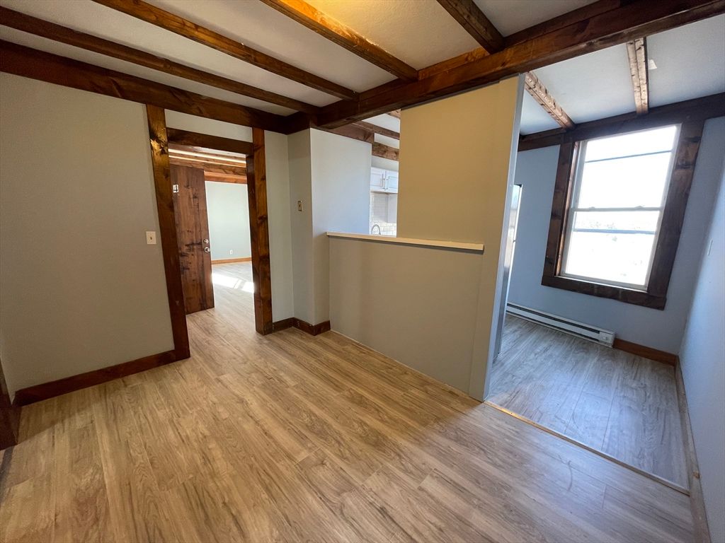 Empty room, Interior, Wooden Beams, Wood Texture Flooring