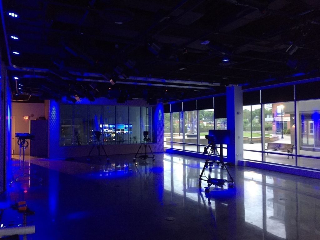 Interior, Pool, Recessed Lighting