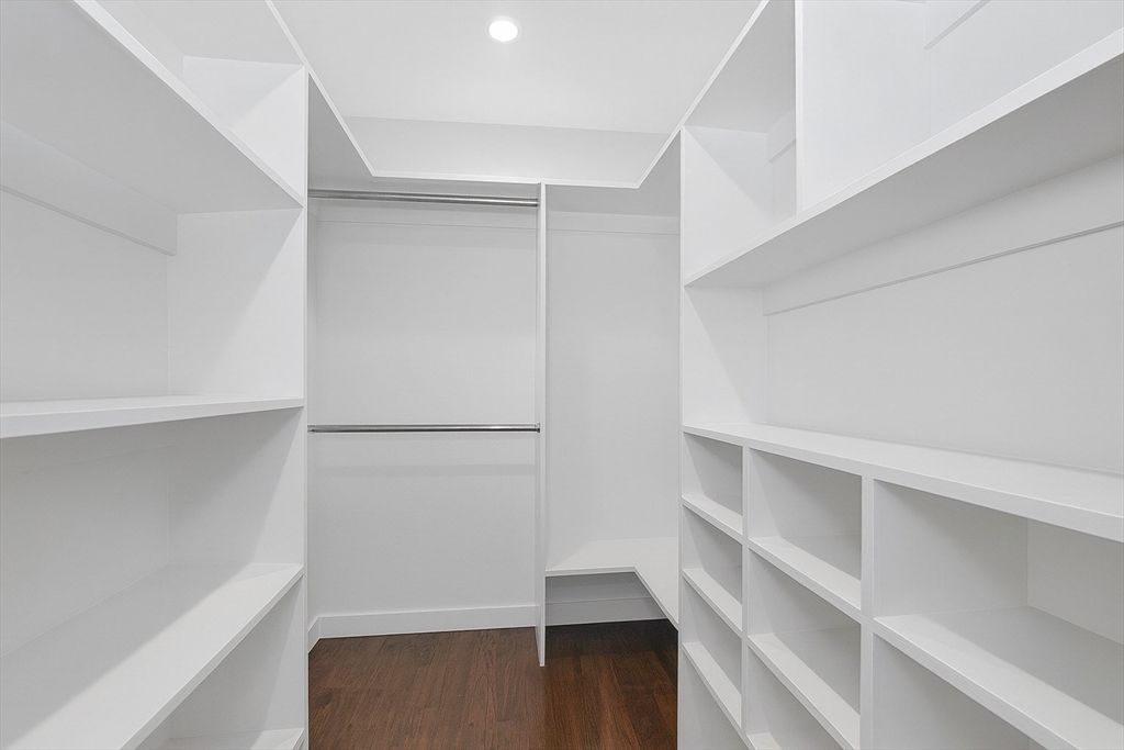 Interior, Recessed Lighting, Walk-in Closets, Wood Texture Flooring