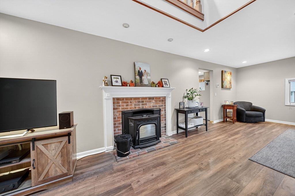 Fireplace, Interior, Recessed Lighting, Wood Texture Flooring